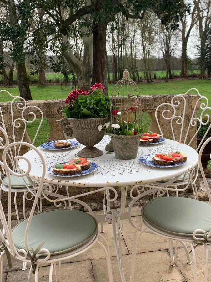 Siorac-en-Périgord Le Bouquet Bleu Bed And Breakfast מראה חיצוני תמונה